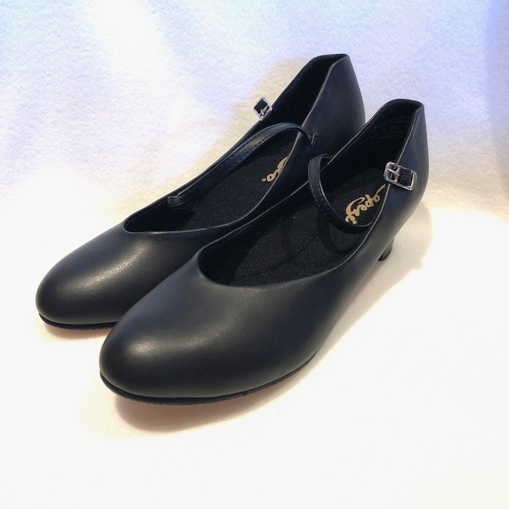 Capezio Mary Janes: Size 10m